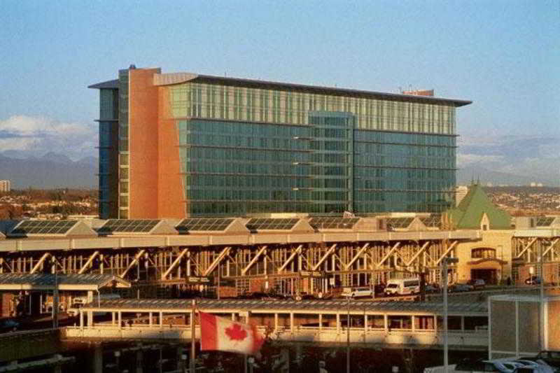 溫哥華機場航站樓費爾蒙飯店,FAIRMONT VANCOUVER AIRPORT IN TERMINAL HOTEL