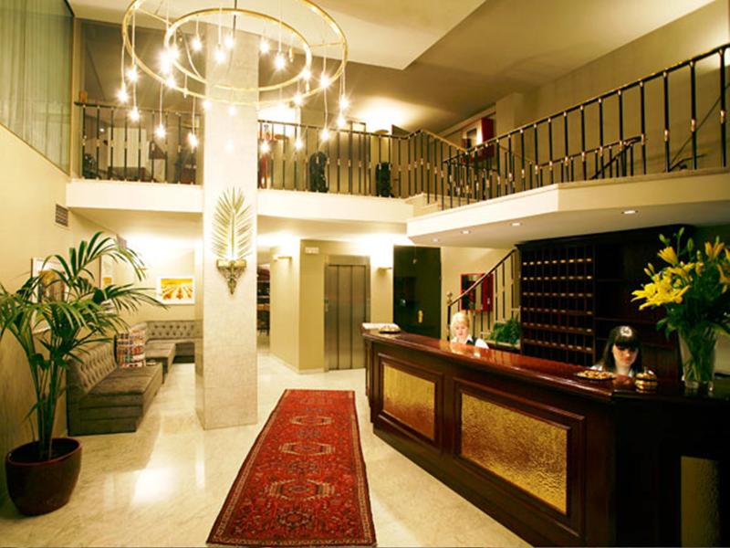 加里飯店,HOTEL CALEDONIAN