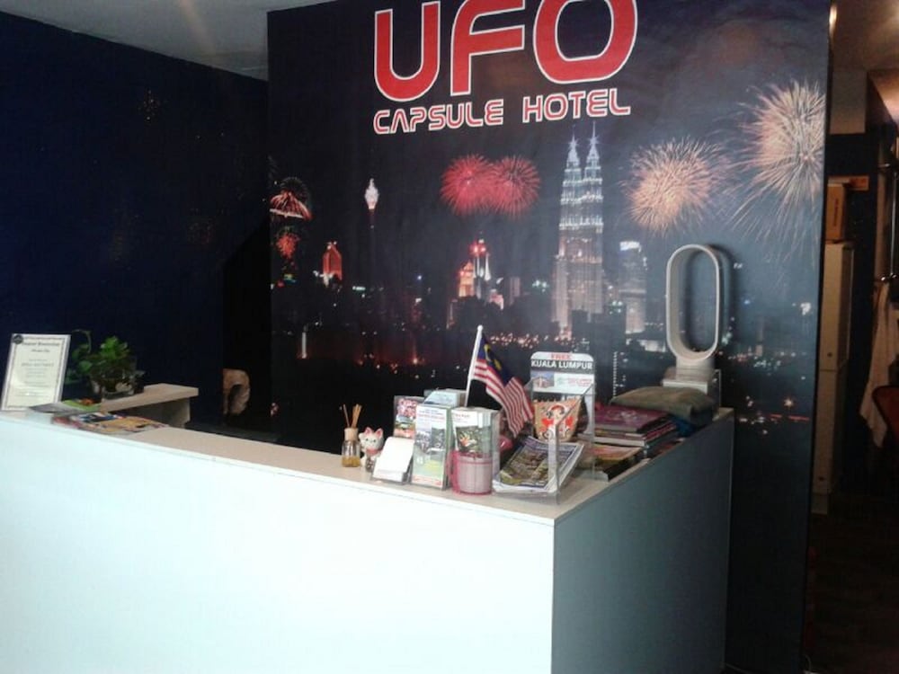 UFO 膠囊飯店,UFO CAPSULE HOTEL