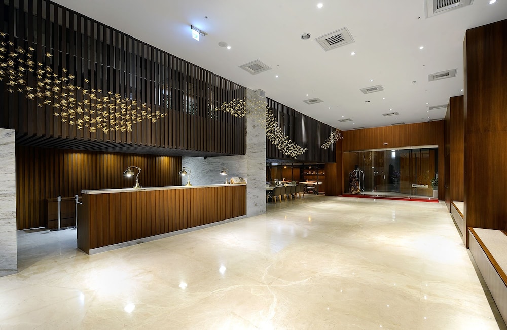 台中愛麗絲國際大飯店,AERIS INTERNATIONAL HOTEL