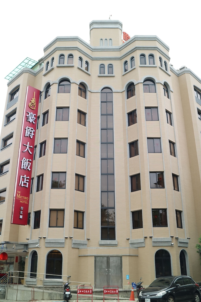 雅莊商務旅館attic Hotel