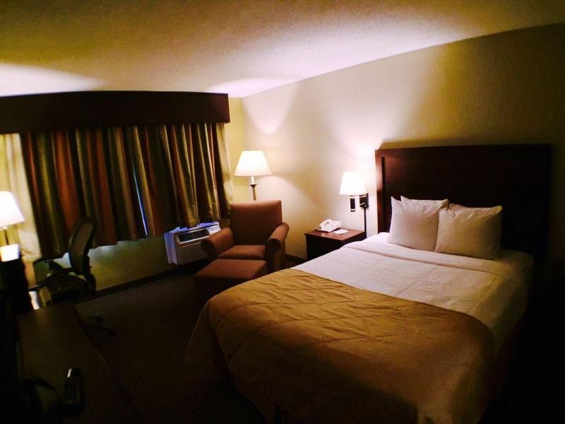 SURESTAY BY BEST WESTERN SEATAC AIRPORT NORTH (EX:CLARION HOTEL SEATTLE AIRPORT),SURESTAY BY BEST WESTERN SEATAC AIRPORT NORTH