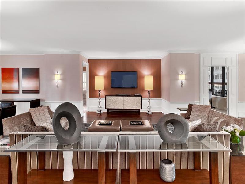 紐約時代廣場喜來登飯店,SHERATON NEW YORK TIMES SQUARE HOTEL